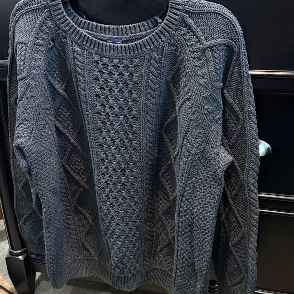 GAP Men's Cable Knit Crewneck Sweater - Charcoal